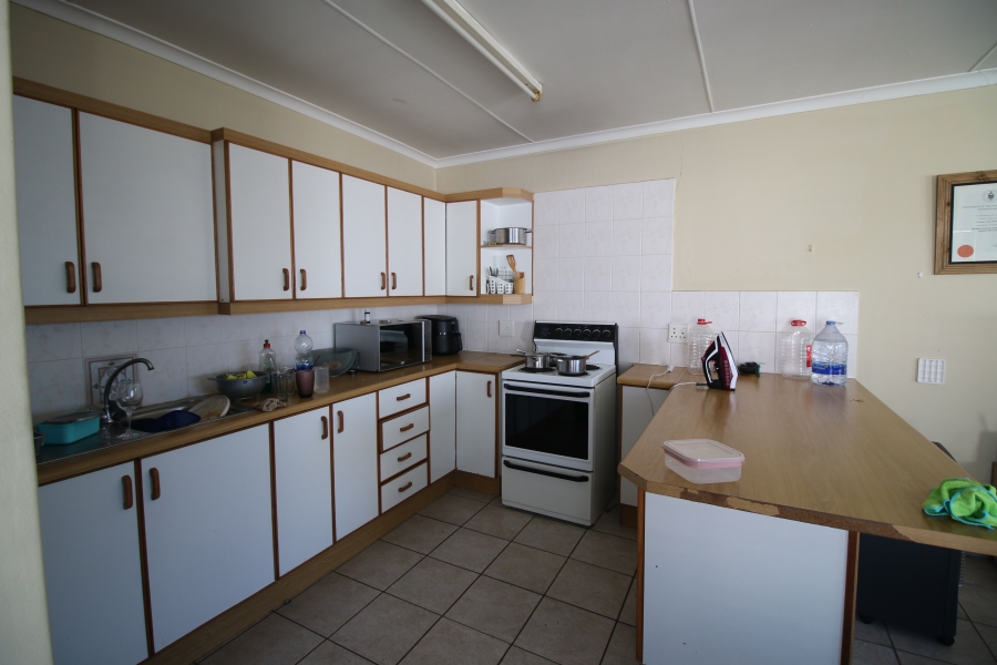 5 Bedroom Property for Sale in Berea Eastern Cape